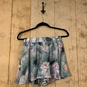 🎀WATERLILY CARLOS SWING SHORTS🎀